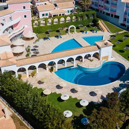 Apartment Vila Rosa Sunny W/ Pool By Lovelystay Portimao